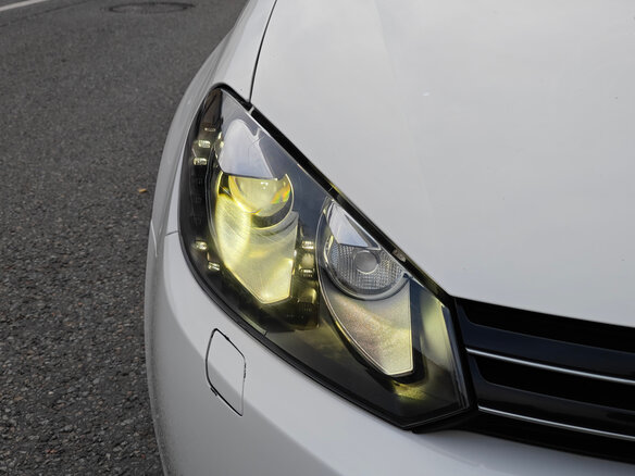 2011 Volkswagen Golf VI, белый, 999000 рублей - вид 9