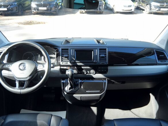 2018 Volkswagen Multivan T6, чёрный, 3700000 рублей - вид 12