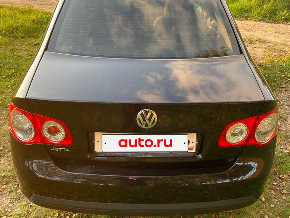 2010 Volkswagen Jetta V, чёрный - вид 5
