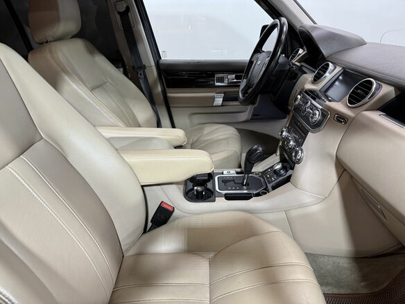 2010 Land Rover Discovery IV, коричневый - вид 9