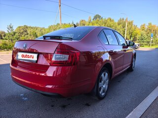 2014 Skoda Octavia III (A7), красный, 995000 рублей, вид 4