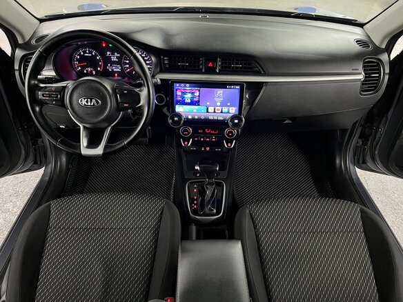 2017 Kia Rio III Рестайлинг, серый, 1125000 рублей - вид 15