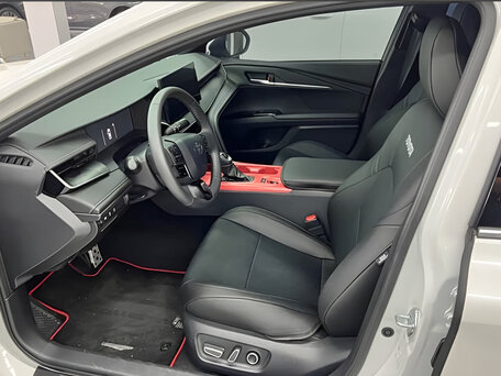 2026 Toyota Camry IX (XV80) China Market, белый, 3450000 рублей, вид 5