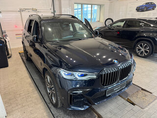 2021 BMW X7 M50i I (G07), синий, 9000000 рублей, вид 5