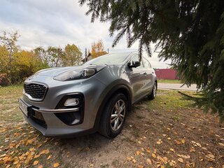 2018 Kia Sportage IV Рестайлинг, серый, 1950000 рублей, вид 3