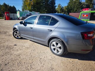 2020 Skoda Octavia III (A7) Рестайлинг, серый, 2390000 рублей, вид 3