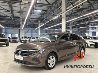 2021 Volkswagen Polo VI, коричневый, 1744000 рублей, вид 1