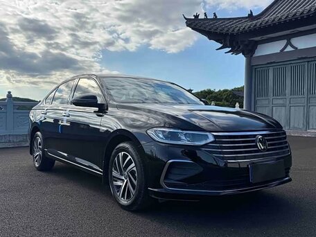 Volkswagen Lavida III Рестайлинг