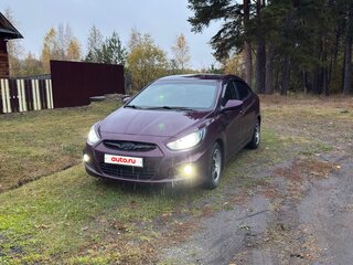 2013 Hyundai Solaris I, фиолетовый, 850000 рублей, вид 2