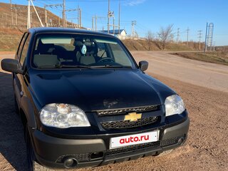 2018 Chevrolet Niva I Рестайлинг, чёрный, 680000 рублей, вид 1