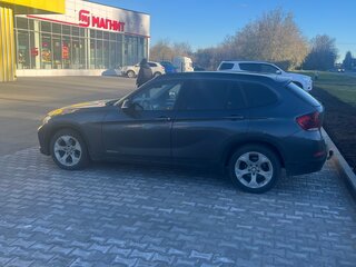 2012 BMW X1 20d I (E84) Рестайлинг, серый, 1600000 рублей, вид 4