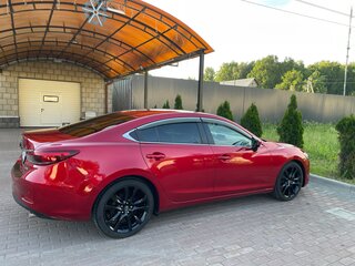 2016 Mazda 6 III (GJ) Рестайлинг, красный, 1540000 рублей, вид 3