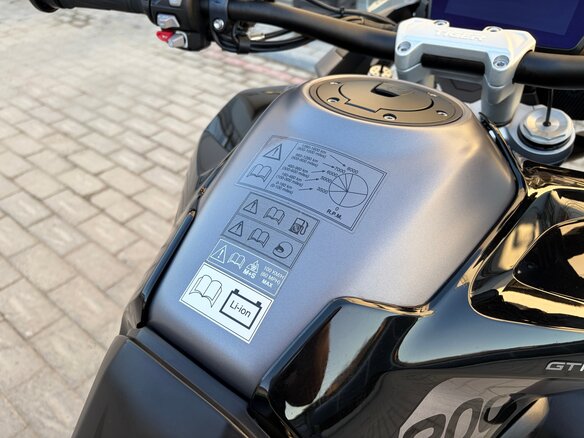 2022 Triumph Tiger 1200, чёрный, 1430000 рублей - вид 13