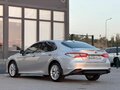 2018 Toyota Camry VIII (XV70), серебристый, 2499000 рублей - вид 11