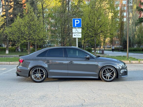 2018 Audi A3 III (8V) Рестайлинг, серый, 1750000 рублей - вид 7