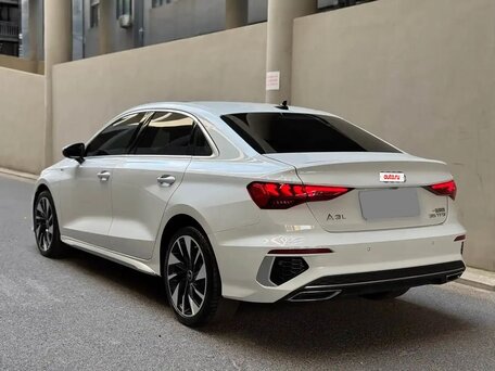 2023 Audi A3 35 TFSI Long IV (8Y), белый, 2180000 рублей, вид 4