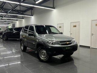2016 Chevrolet Niva I Рестайлинг, серый, 670000 рублей, вид 5
