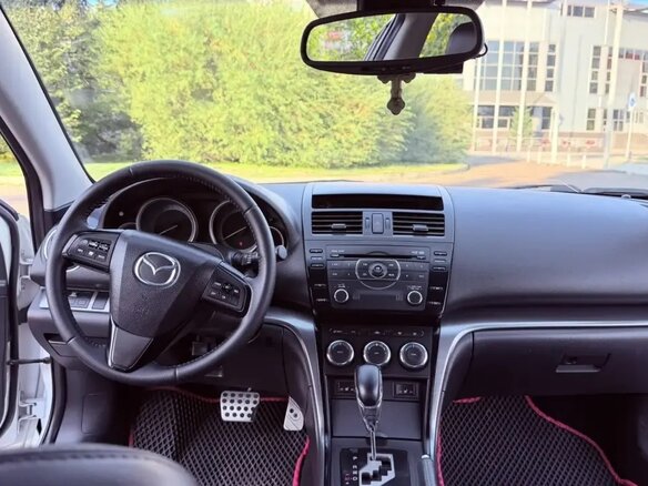 2011 Mazda 6 II (GH) Рестайлинг, белый, 1100000 рублей - вид 9