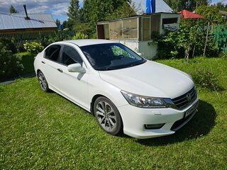 2013 Honda Accord IX, белый, 1790000 рублей, вид 3