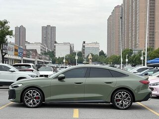 2025 Audi A5 L Sportback III (B10), зелёный, 5102750 рублей, вид 3