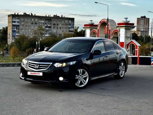 2012 Honda Accord VIII Рестайлинг, чёрный, 1595000 рублей