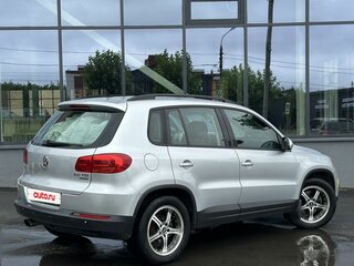 2011 Volkswagen Tiguan I Рестайлинг, серебристый, 959000 рублей, вид 5