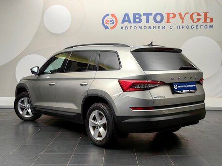 2021 Skoda Kodiaq I, коричневый, 2649000 рублей, вид 2