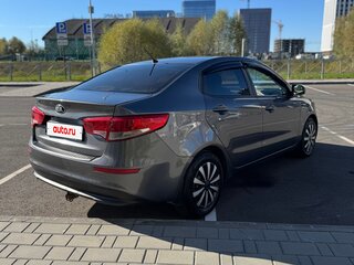 2015 Kia Rio III, серый, 888000 рублей, вид 4