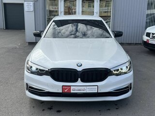 2018 BMW 5 серии 520d VII (G30/G31/G38), белый, 2595000 рублей, вид 4