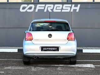 2010 Volkswagen Polo V, серебристый, 729000 рублей, вид 4