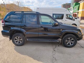 2008 Toyota Land Cruiser Prado 4-speed 120 Series Рестайлинг, чёрный, 1875000 рублей, вид 4