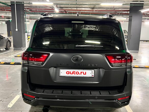 2024 Toyota Land Cruiser 300 Series, чёрный, 13700000 рублей - вид 5
