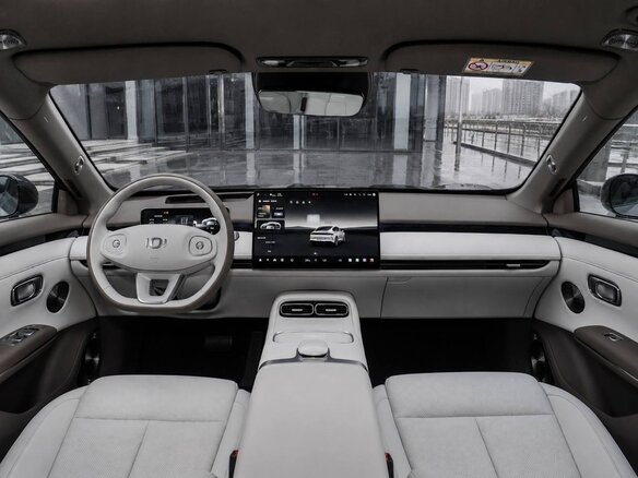 2026 Changan Qiyuan A06 28.39 kWh, фиолетовый - вид 9