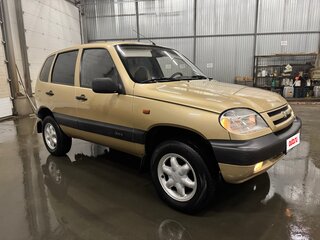 2004 Chevrolet Niva I, бежевый, 530000 рублей, вид 3