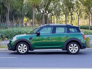 2023 Mini Countryman Cooper II Рестайлинг, зелёный, 2485520 рублей, вид 4