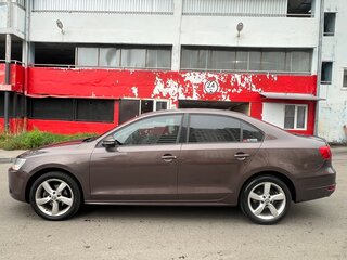 2014 Volkswagen Jetta VI, коричневый, 1270000 рублей, вид 4