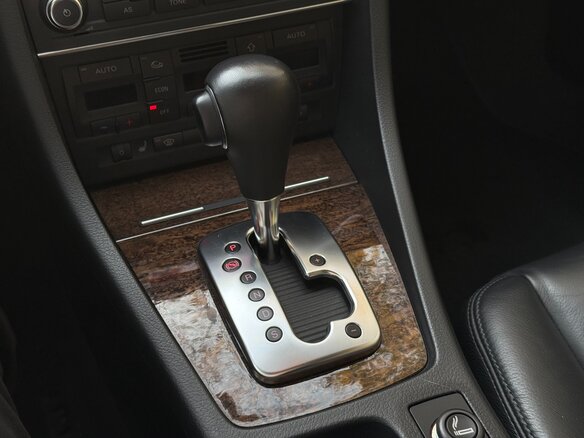 2007 Audi A4 III (B7), серый, 850000 рублей - вид 21