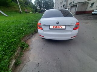 2014 Skoda Octavia III (A7), белый, 520000 рублей, вид 2