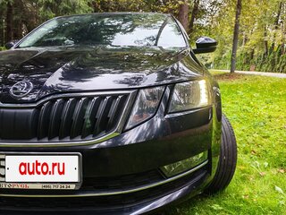 2018 Skoda Octavia III (A7) Рестайлинг, чёрный, 1800000 рублей, вид 1
