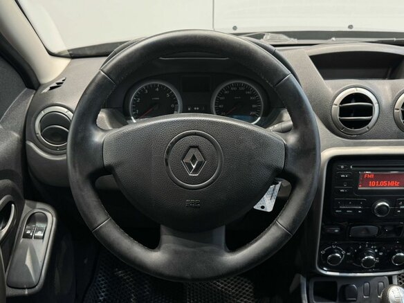 2014 Renault Duster I, чёрный, 820000 рублей - вид 12
