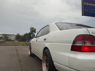 2002 Nissan Laurel VIII (C35), белый, 670000 рублей, вид 4