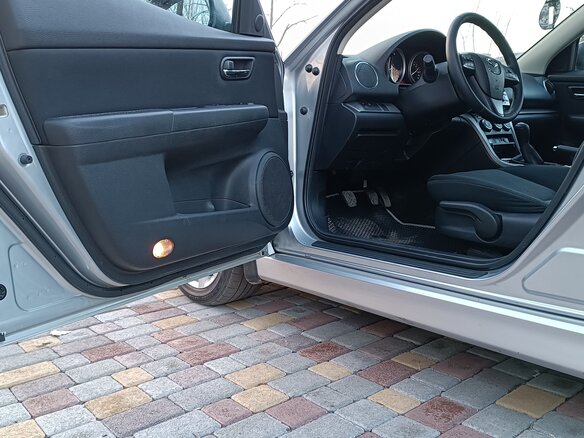 2010 Mazda 6 II (GH) Рестайлинг, серебристый, 850000 рублей - вид 10