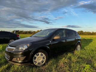 2012 Opel Astra H Рестайлинг, чёрный, 610000 рублей, вид 4