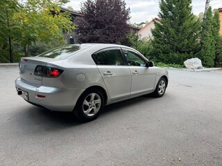 2005 Mazda Axela I, серебристый, 370000 рублей, вид 3