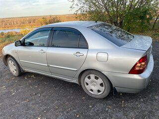 2006 Toyota Corolla IX (E120, E130) Рестайлинг, серебристый, 700000 рублей, вид 4