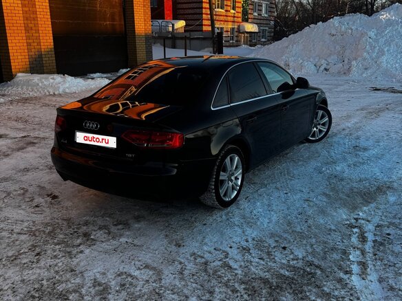 2008 Audi A4 IV (B8), чёрный, 1000000 рублей - вид 3