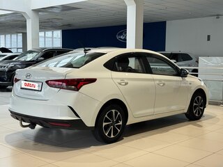 2020 Hyundai Solaris II Рестайлинг, белый, 1399000 рублей, вид 4