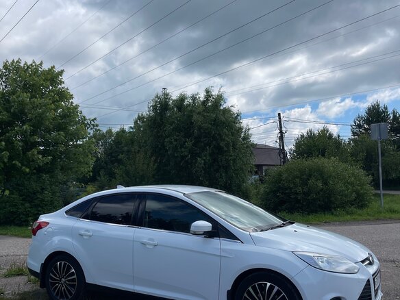 2013 Ford Focus III, белый, 740000 рублей - вид 6