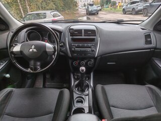 2011 Mitsubishi ASX I, чёрный, 1200000 рублей, вид 5