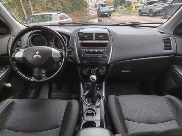 2011 Mitsubishi ASX I, чёрный - вид 4